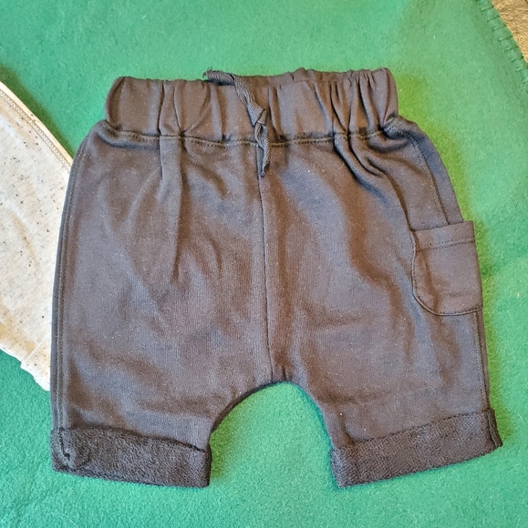Lamaze baby shorts - Picture 2 of 11